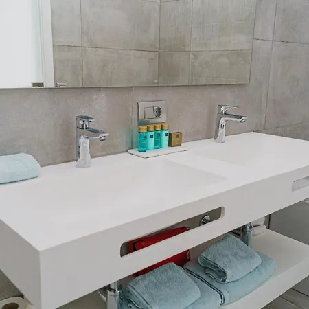 Alse Homes Adeje 公寓 *